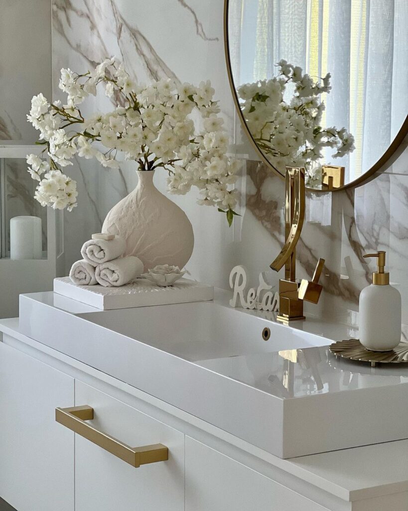 Bathroom Counter Decor Ideas