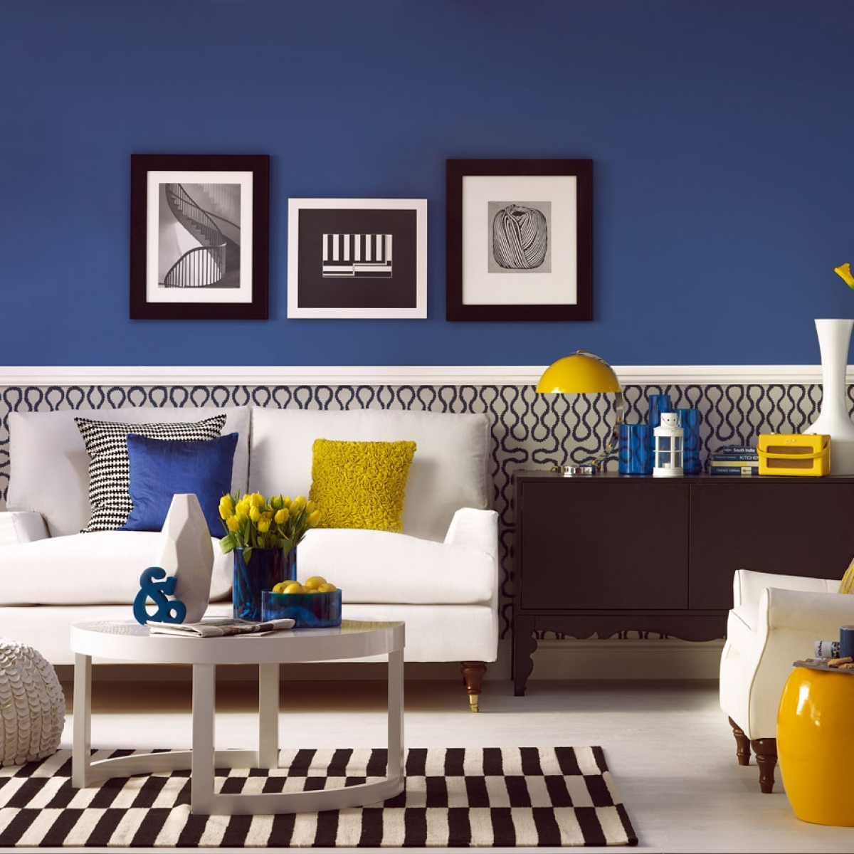 Bold Color Living Room Themes