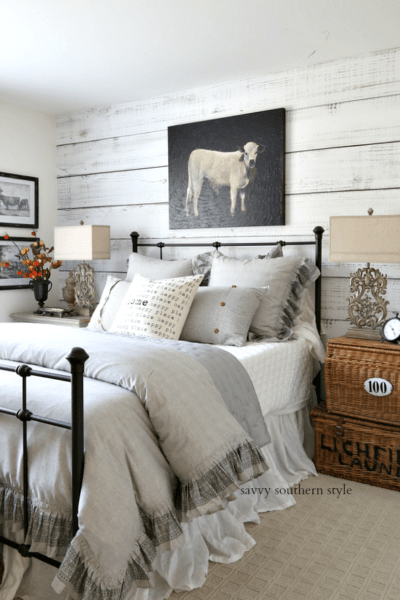 Farmhouse Decor Ideas for Bedroom