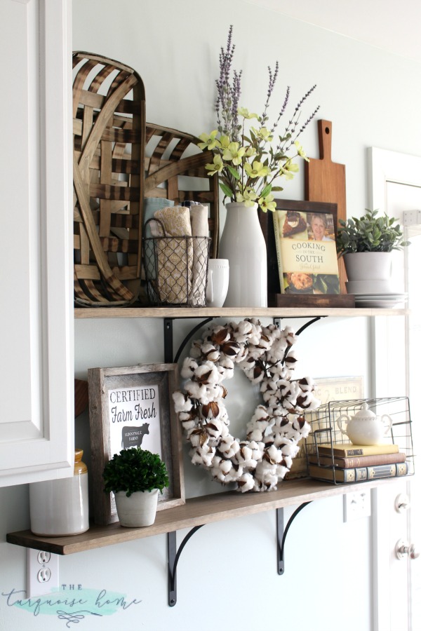 Farmhouse Decor Ideas for Shelves