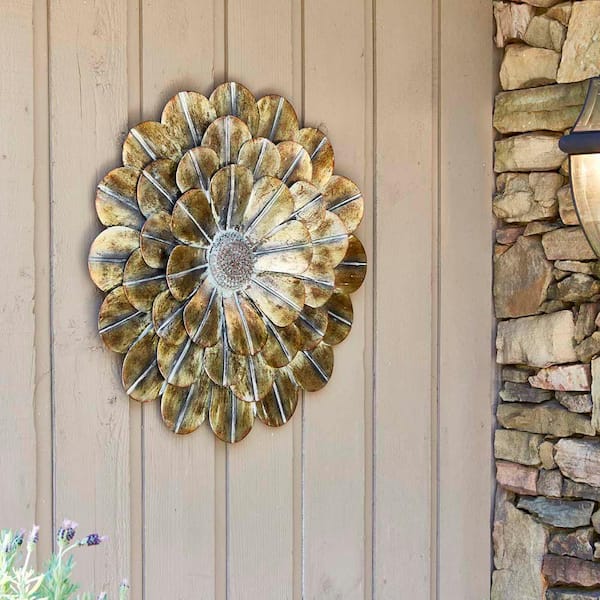 Metal Outdoor Decor