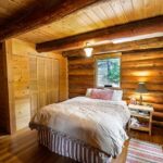 What is the Difference between Rustic And Farmhouse Decor